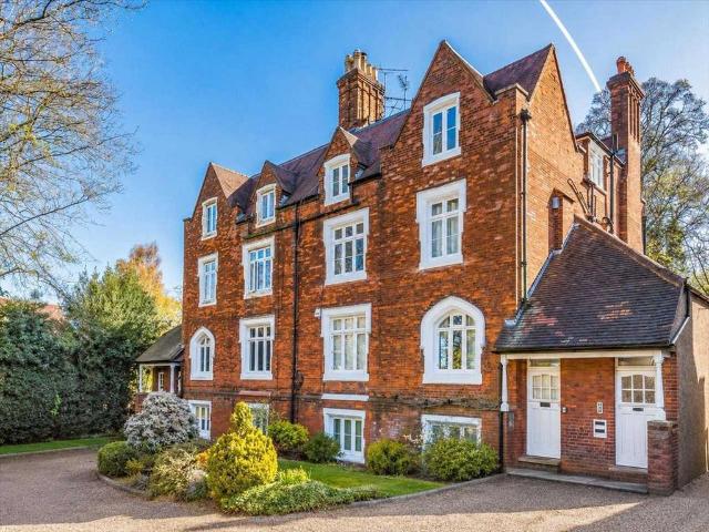 Apartment for rent in Greater London