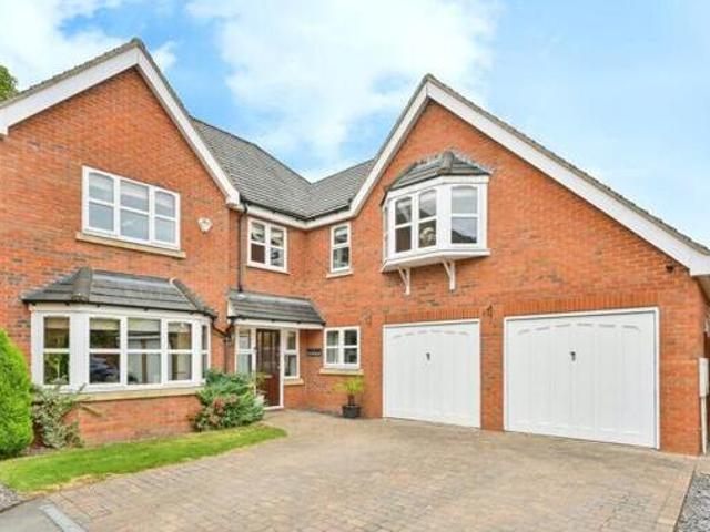 House for sale in Baswich, Staffordshire