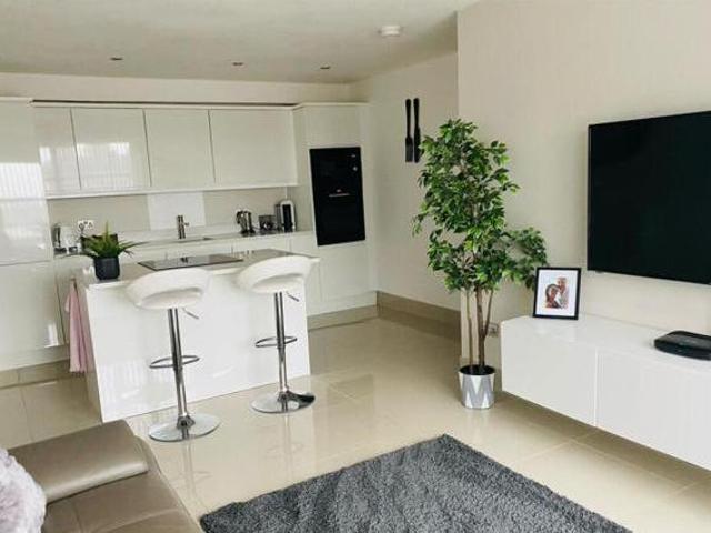 House for sale in Greenheys, Greater Manchester