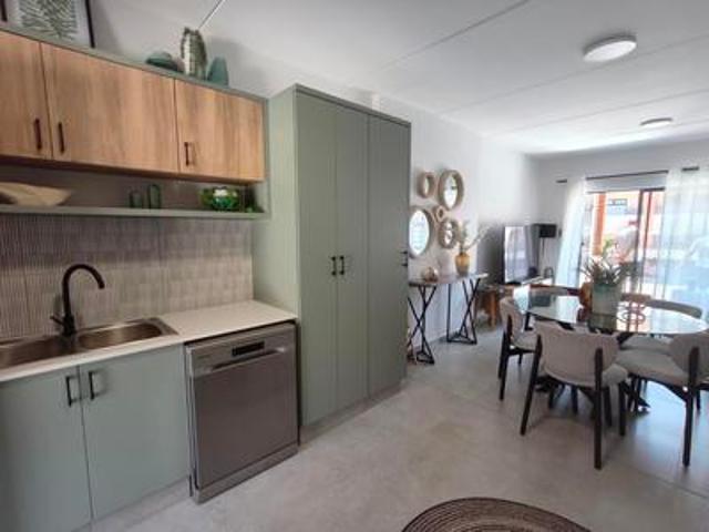 Apartment for sale in Tembisa, Gauteng