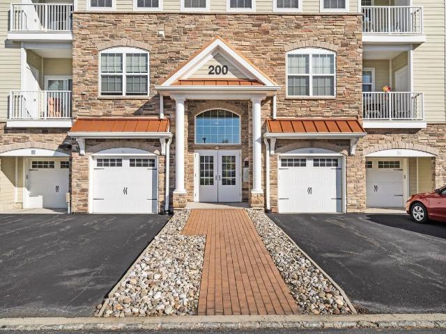 Apartment for rent in East Windsor Township, Mercer County