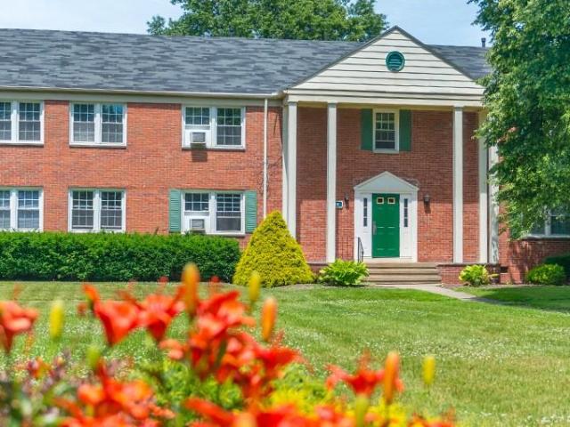 Apartment for rent in Summit, Ohio