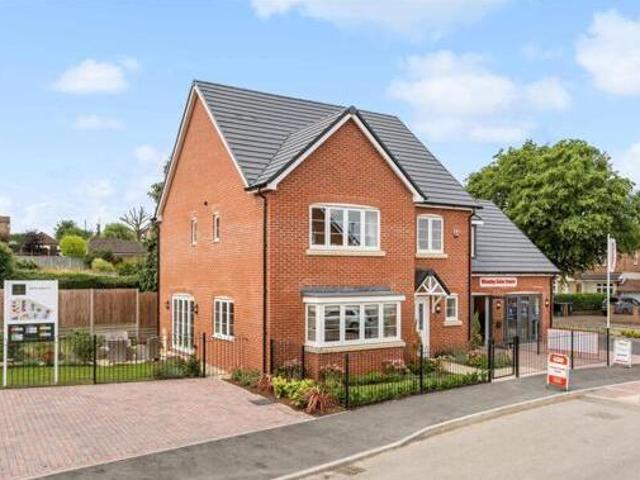 House for sale in Lyons, Greater London