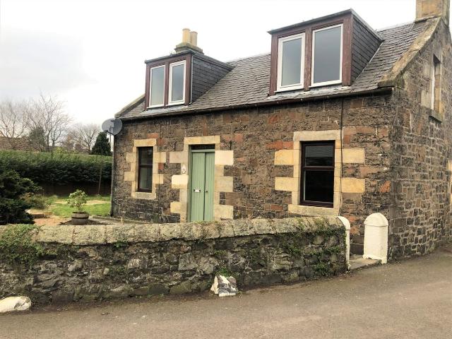House for rent in Dunshalt, Scotland