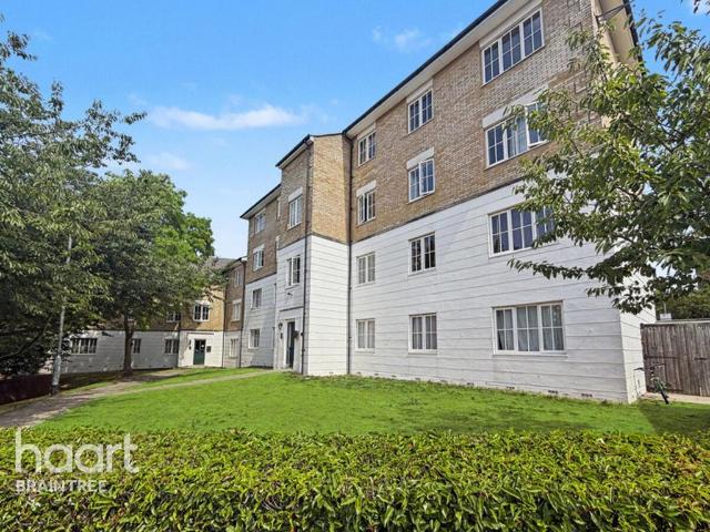 Apartment for rent in Bocking, Chipping Hill