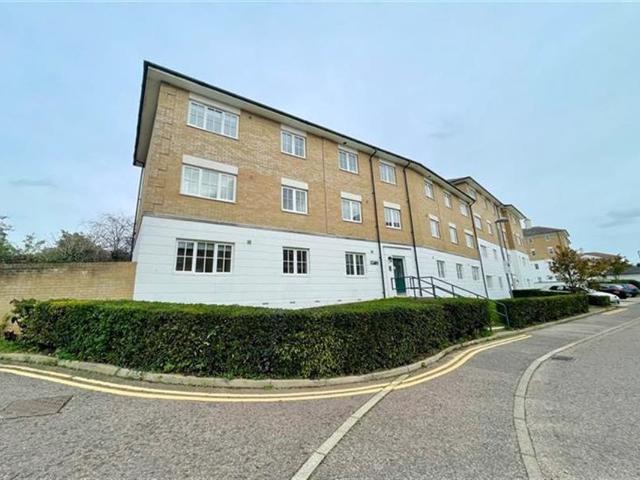 Apartment for rent in Bocking, Chipping Hill