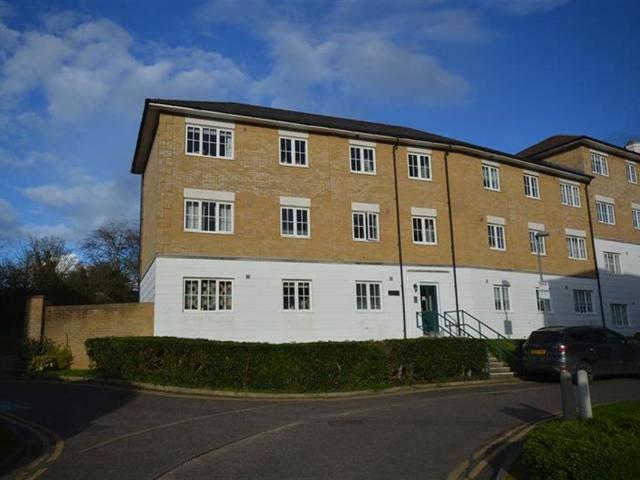 Apartment for rent in Bocking, Chipping Hill