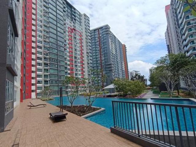 Serviced Residence for sale in Petaling, Damansara Damai