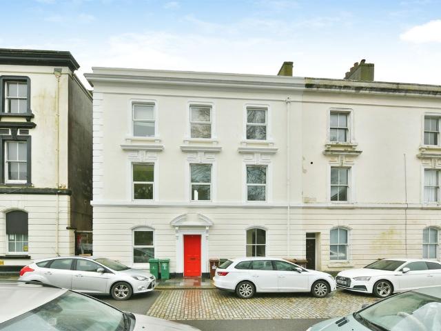 Apartment for rent in Mount Wise
