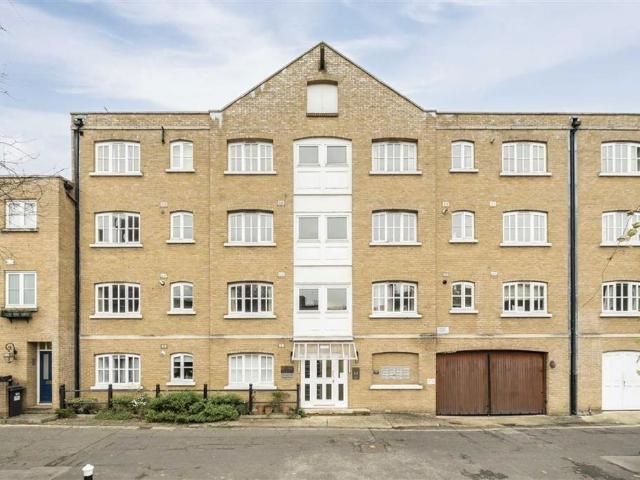 Apartment for rent in Greater London