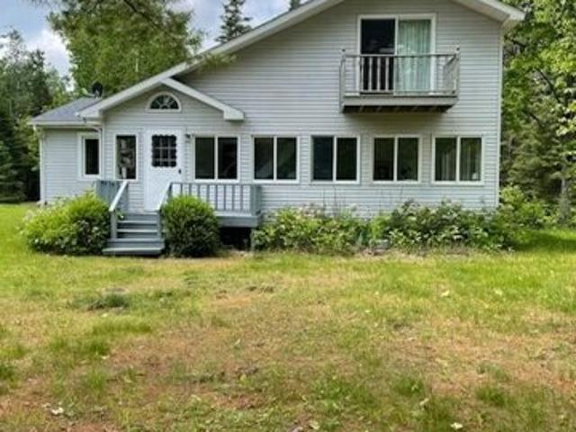 House for sale in Hillman