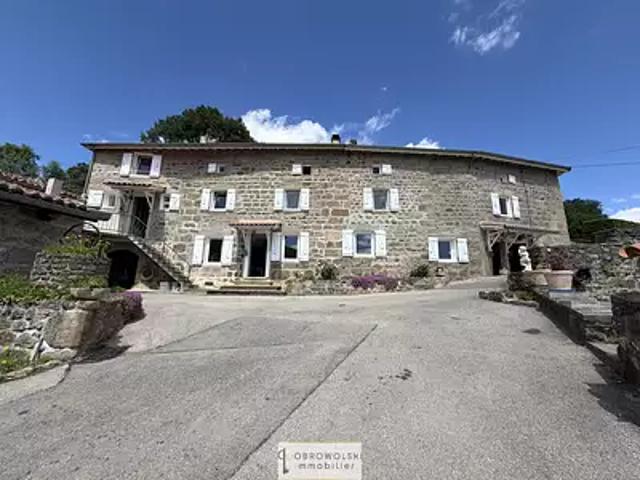 Maison vente à Argental, Bourg-Argental