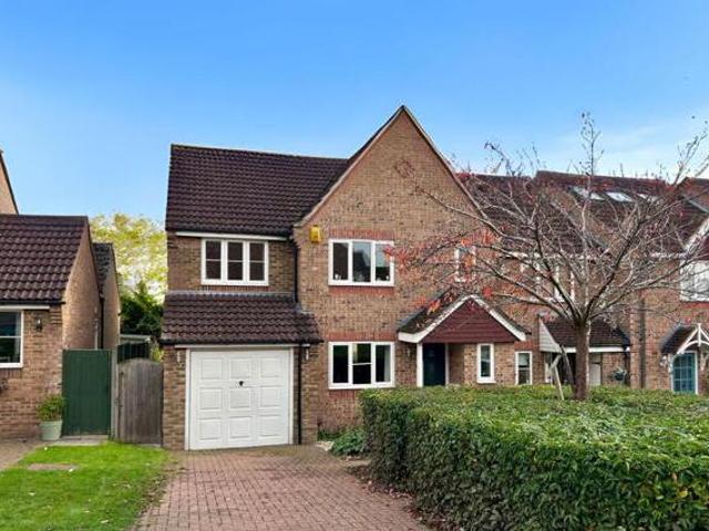 House for sale in Moneyhill, Batchworth