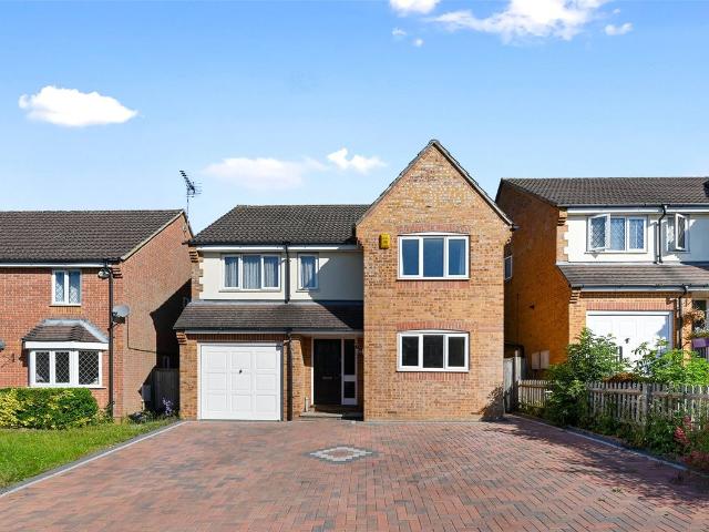 House for rent in Moneyhill, Batchworth