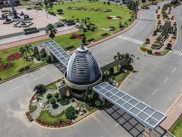 Land for sale in Gujranwala, Islamabad Capital Territory