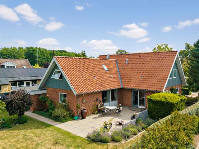 Villa til salg i Haslev, Faxe