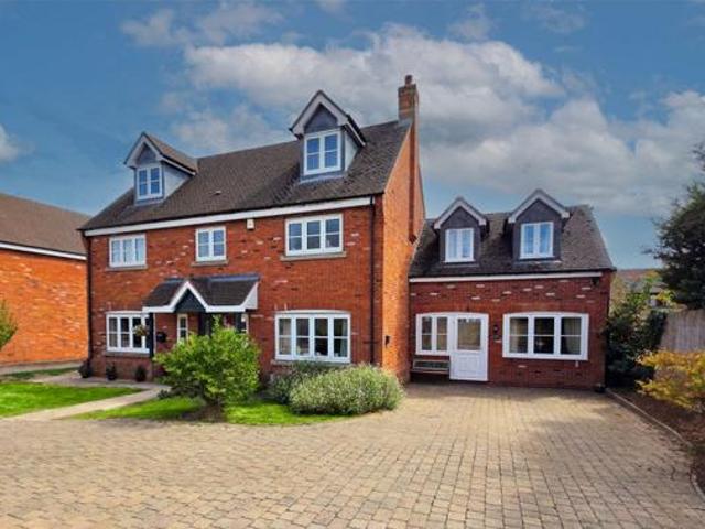 House for sale in Evershot, Oxfordshire