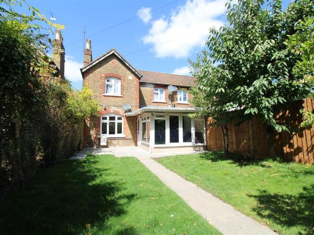 Apartment for rent in Greater London