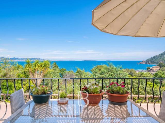 Maison vente à Grasse, Théoule-sur-mer