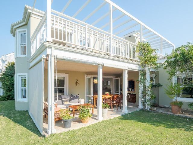 House for rent in Costa Sarda, Garden Route District Municipality