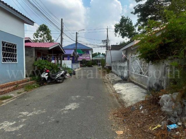 ที่ดิน สำหรับขาย ใน บางกะเจ้า, กรุงเทพ