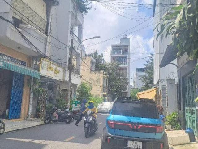 Nhà mặt phố bán tại Khuôn viên UBND Thành phố Hồ Chí Minh, Thành phố Hồ Chí Minh