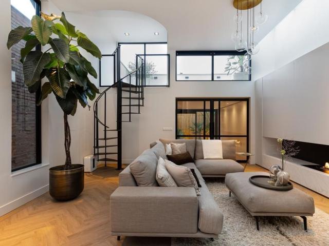 Woning te huur in Bussum, Noord Holland
