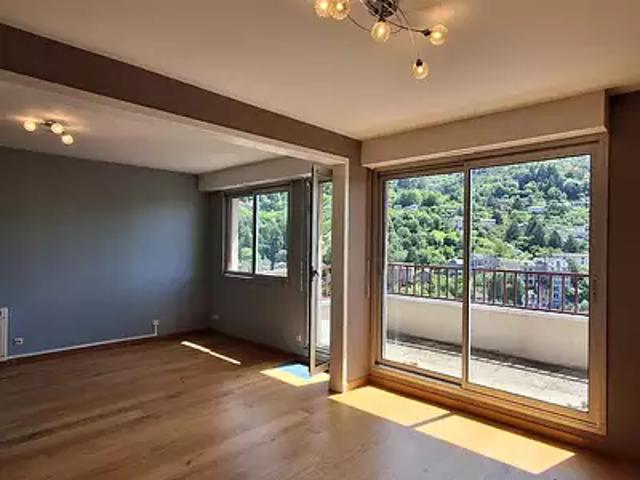 Appartement vente à Centre ville, Thiers