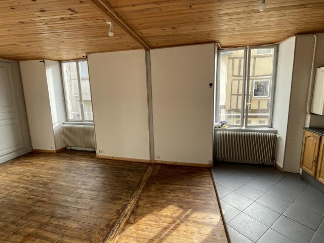 Appartement location à Thiers, Puy-de-Dôme