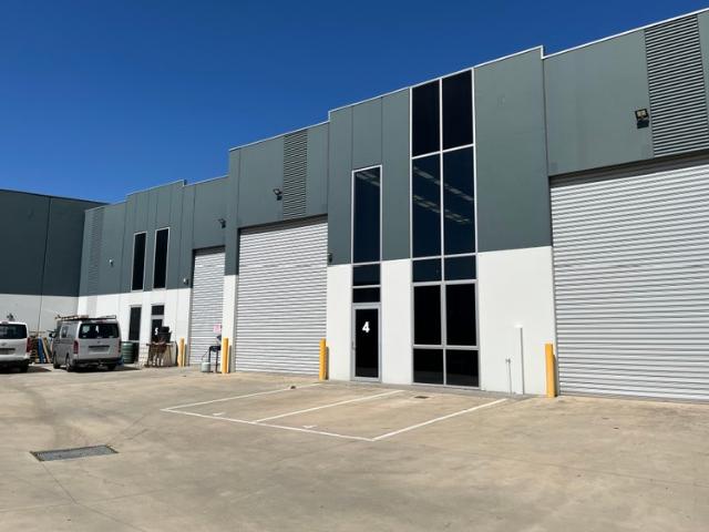 Warehouse for rent in Coburg North, Melbourne