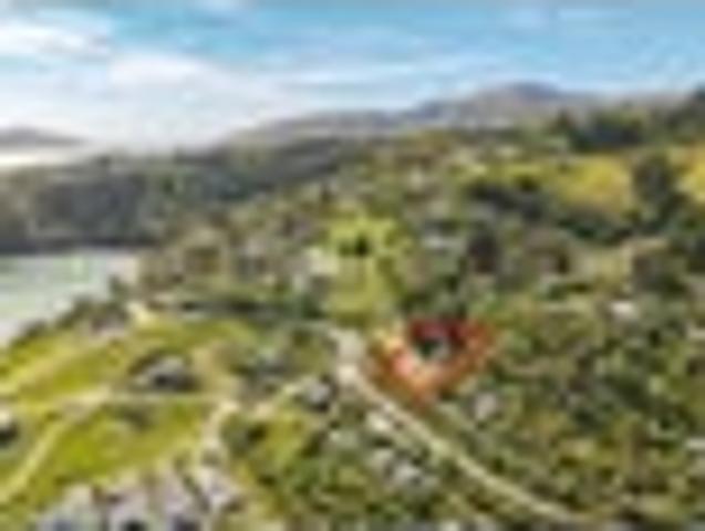 Land for sale in Little Akaloa, Canterbury