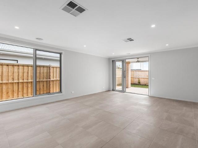 House for rent in Tyagarah, Victoria