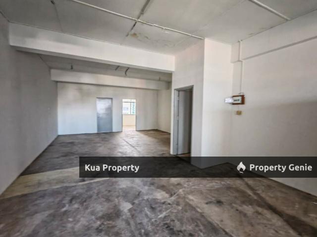 Shop for rent in Kuching