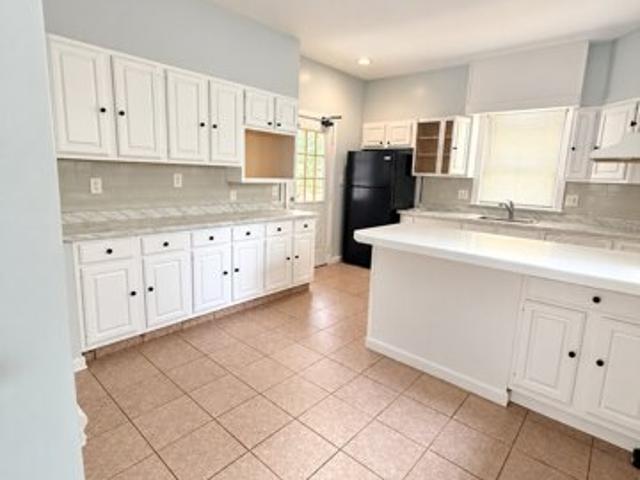 House for sale in Highwood, Hamden