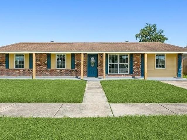 House for sale in Violet