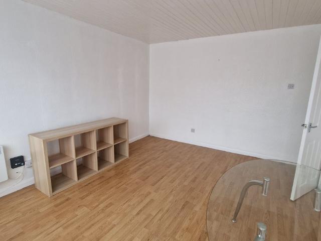 Apartment for rent in Slough