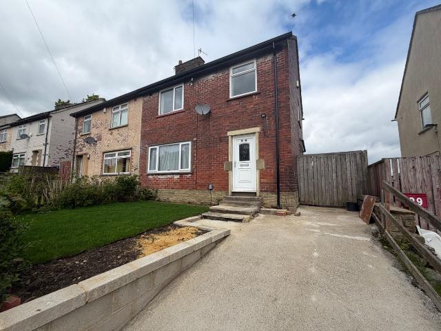 House for rent in Broad Folds, Clayton