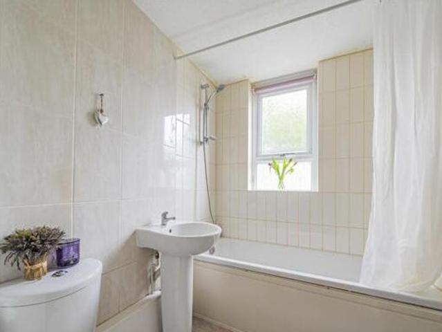 House for sale in Northwood