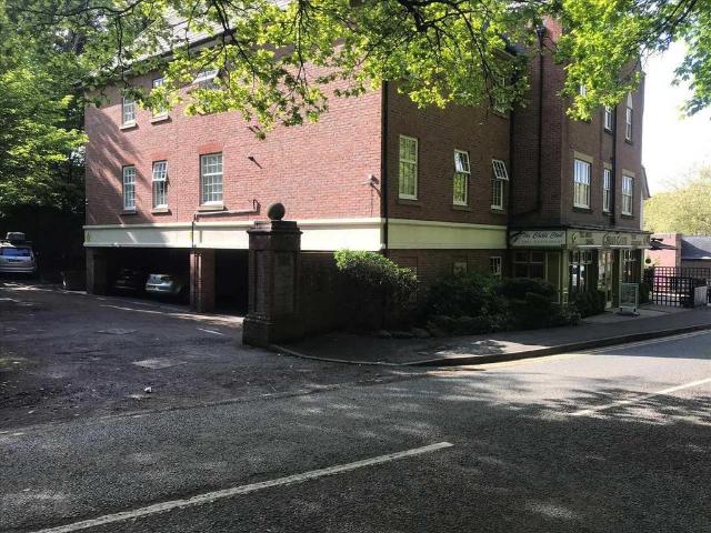 Apartment for rent in Warrington