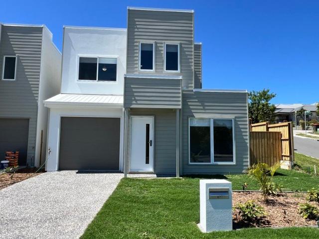 Townhouse for rent in Ripley, Greater Brisbane