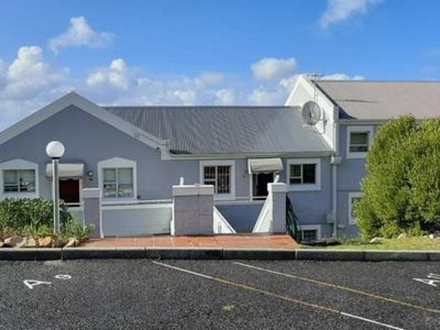Apartment for rent in Simons Town, Western Cape