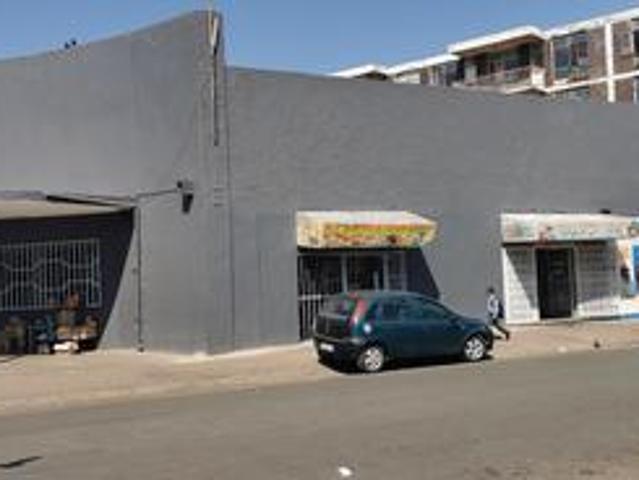 Commercial for sale in Vosloorus, Gauteng