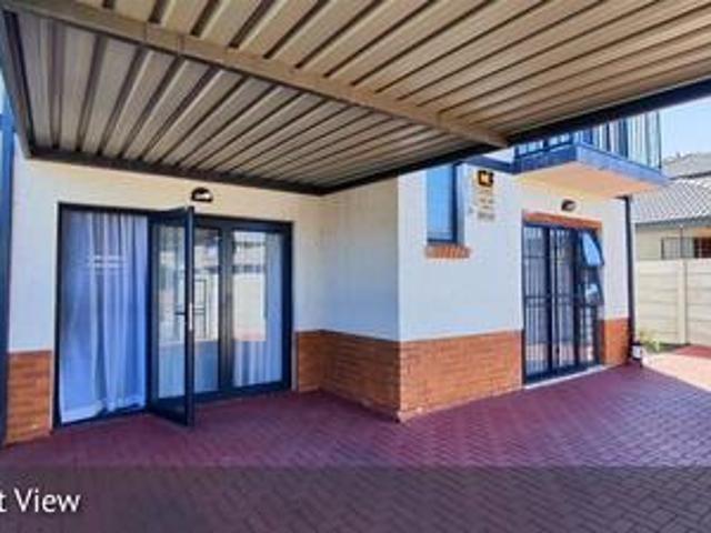 House for sale in Alberton