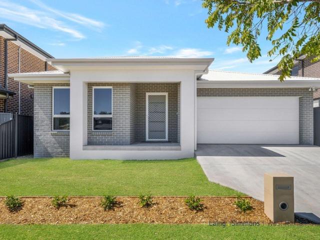 House for rent in Edmondson Park, Sydney