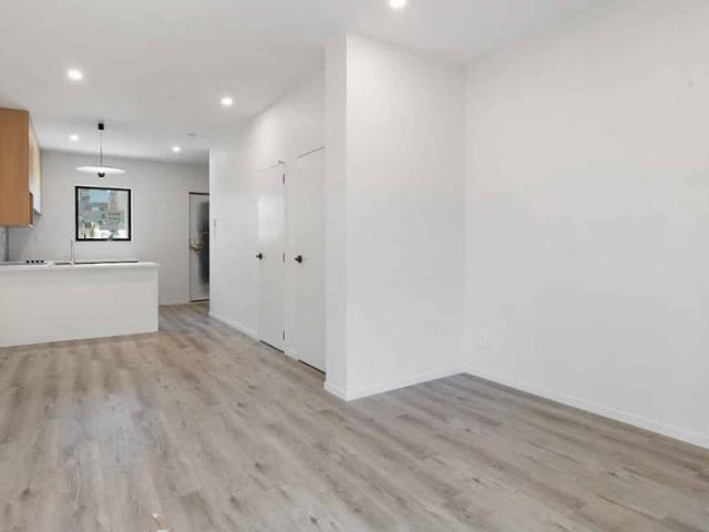 Townhouse for rent in Aotea Arts Quarter, Auckland
