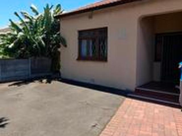 House for sale in Goodwood, Western Cape
