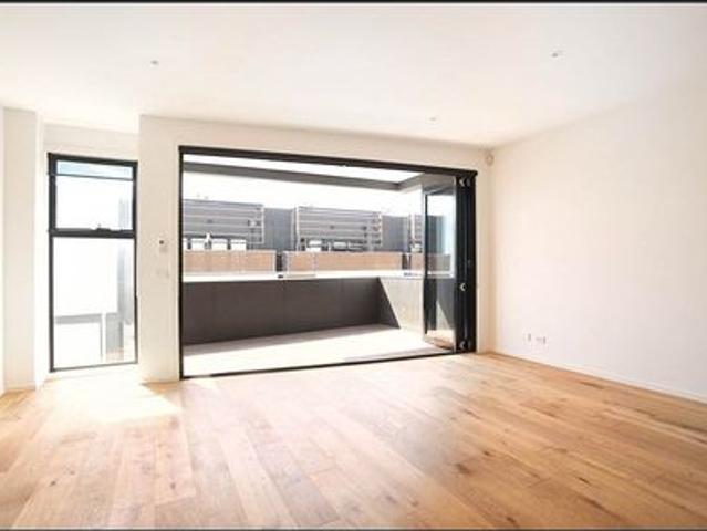 Townhouse for rent in Camerons Creek, Victoria