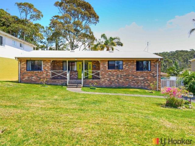 House for sale in Malua Bay, Eurobodalla Shire Council