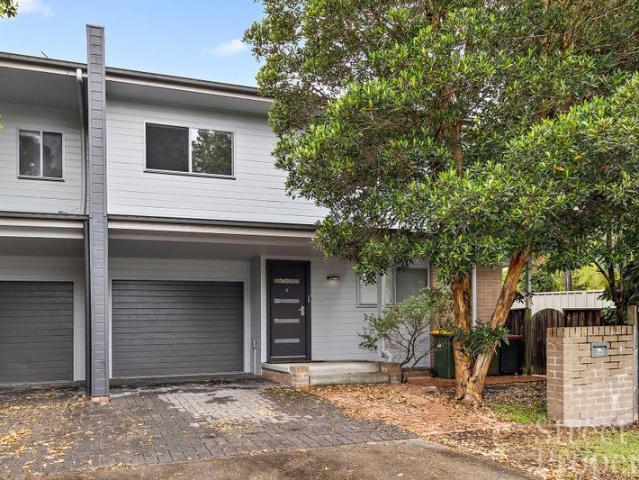 Townhouse for sale in Newcastle, Newcastle-Maitland