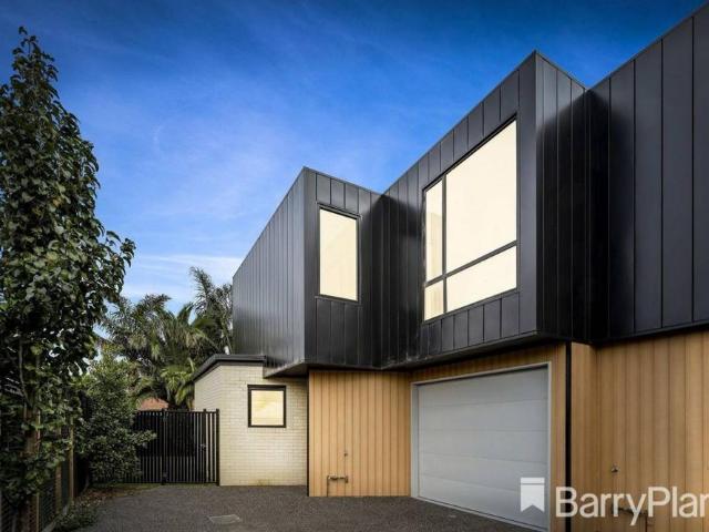 Townhouse for rent in Camerons Creek, Victoria